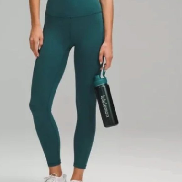 (2384) NEW LULULEMON Back to Life Sport Bottle 24oz in STORM TEAL - Picture 2 of 3